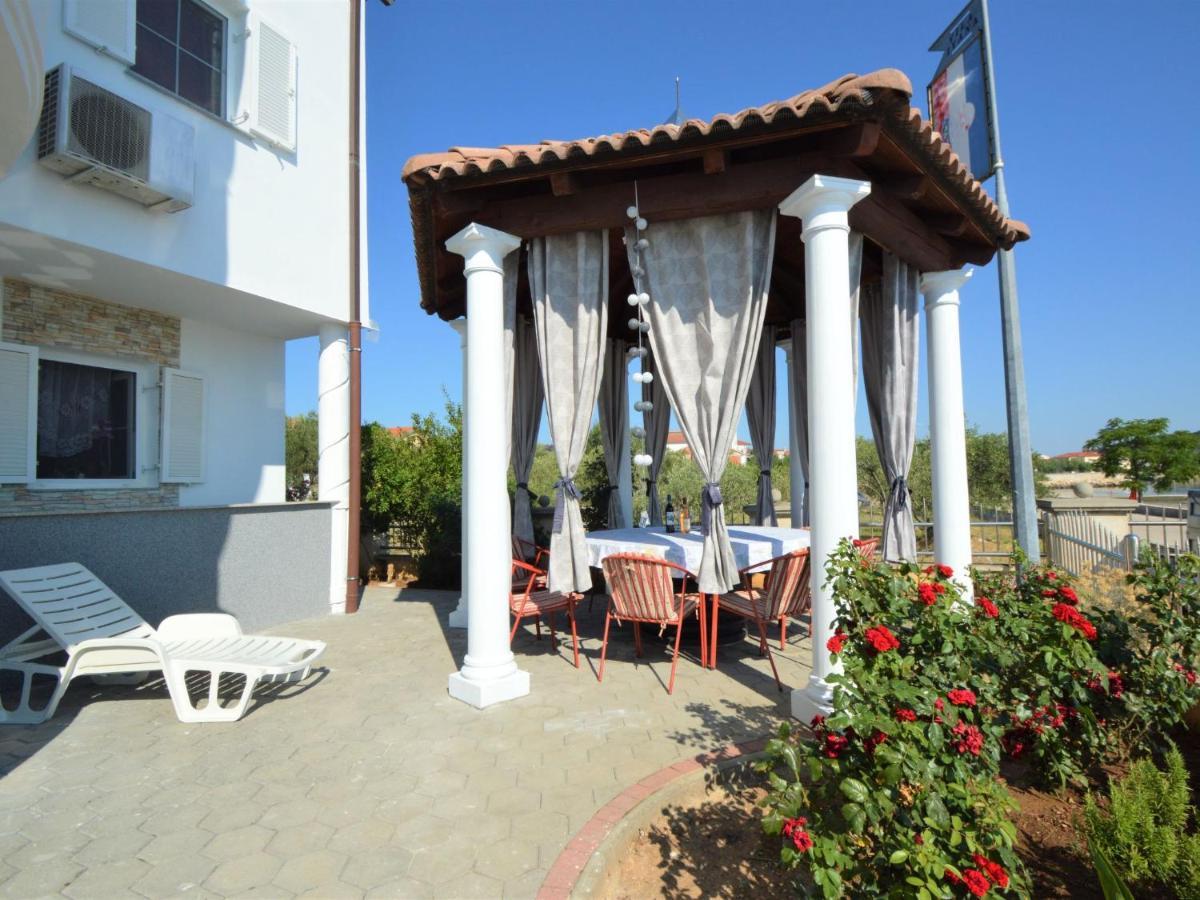 Apartment Ivana-4 By Interhome Raslina Екстер'єр фото